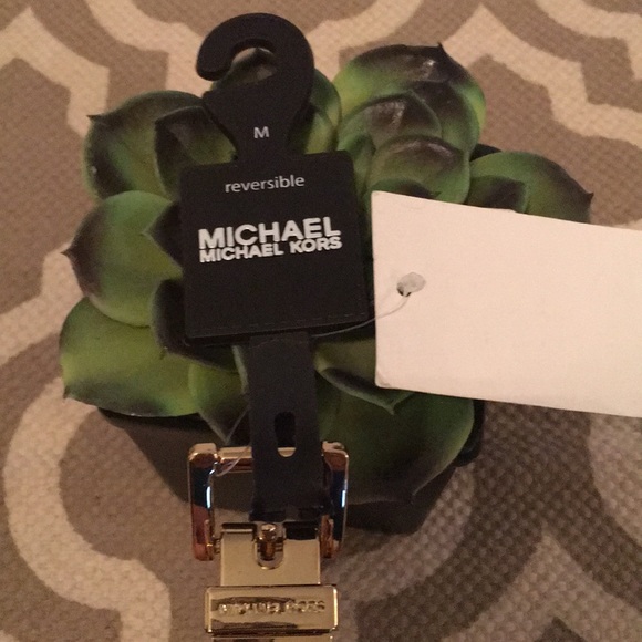 Authentic MICHAEL, Michael Kors belt - Picture 2 of 8